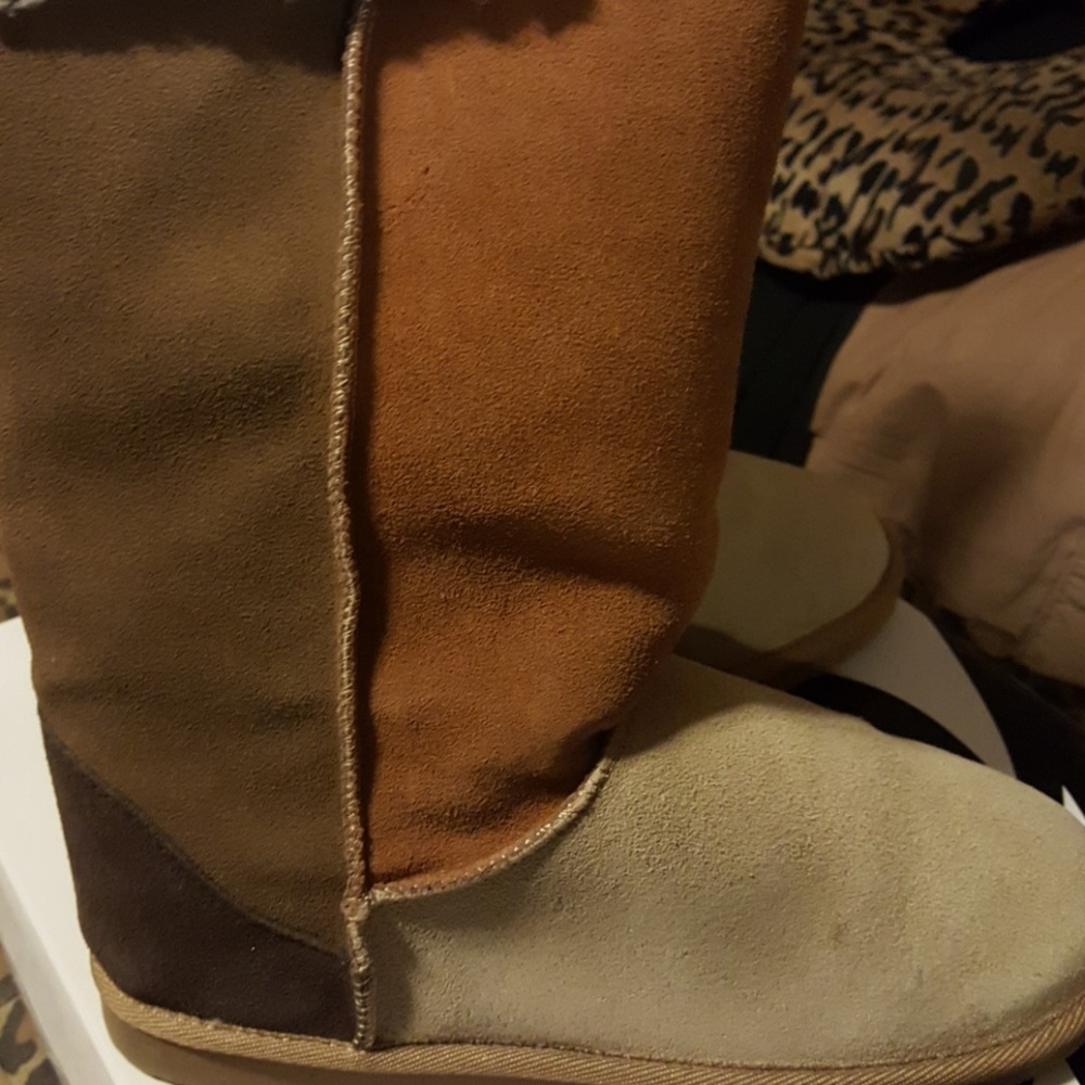 Winter Ready! Like New Ninewest Patchwork Boots - image 2
